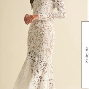 Elegant White Floral Lace Maxi Dress